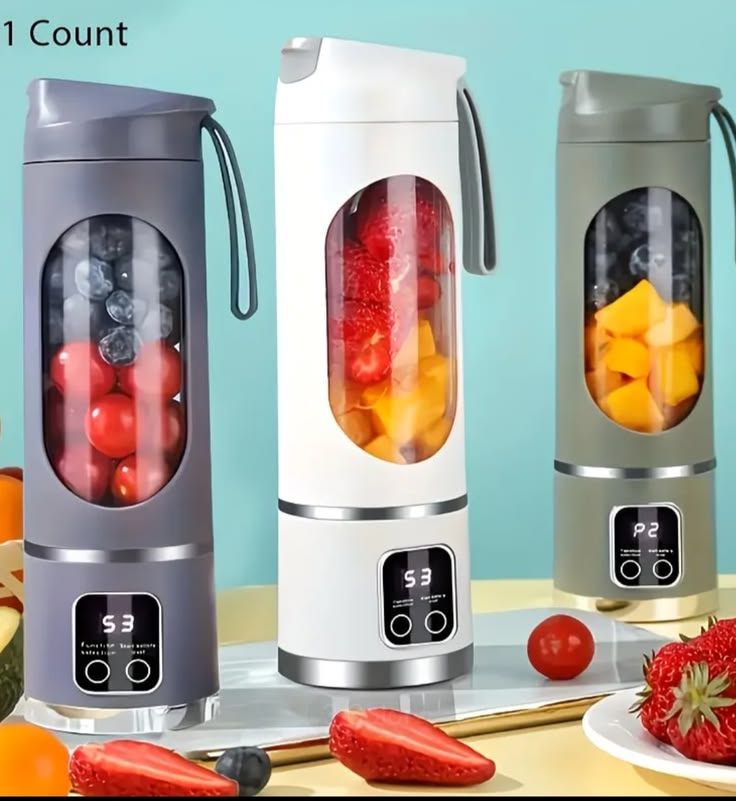 Travel-Friendly Mini Juicer Cup